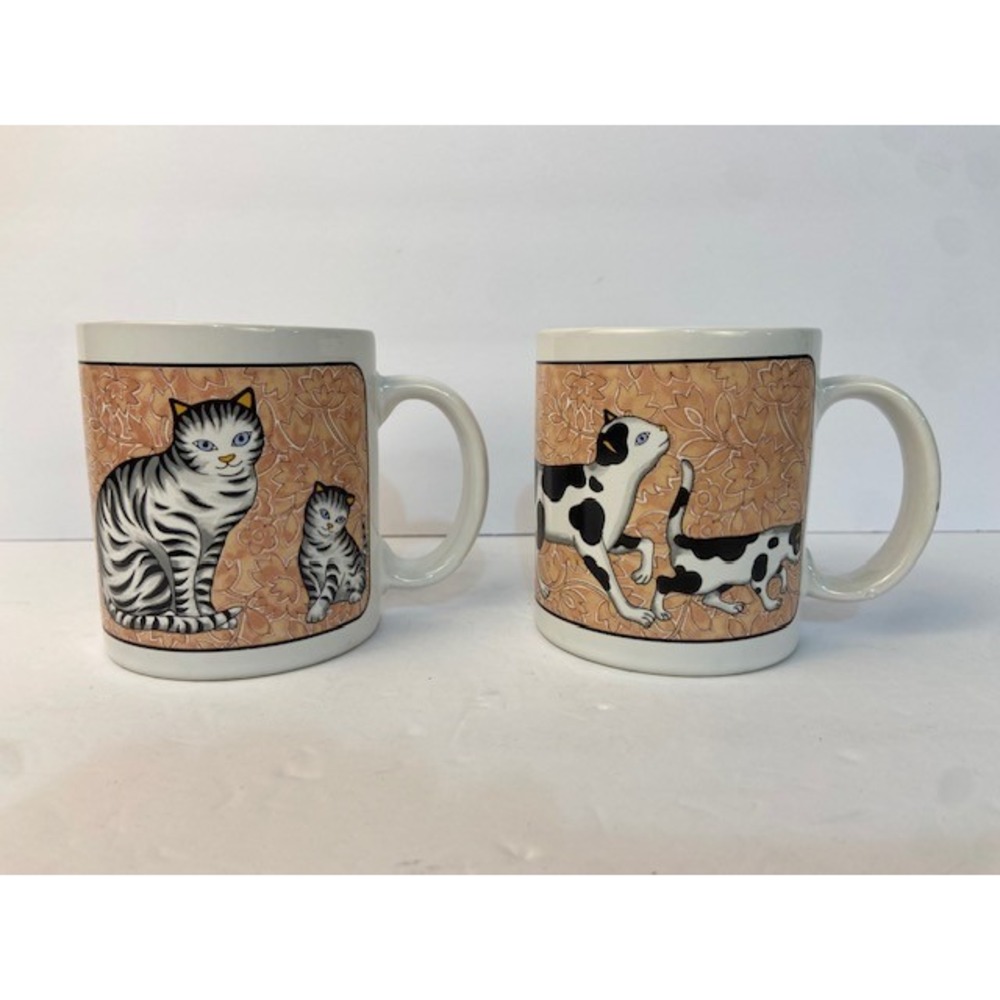 Vintage Ceramic Cat Coffee Mugs Set of 2 Feline Kitten Floral Patchwork Design